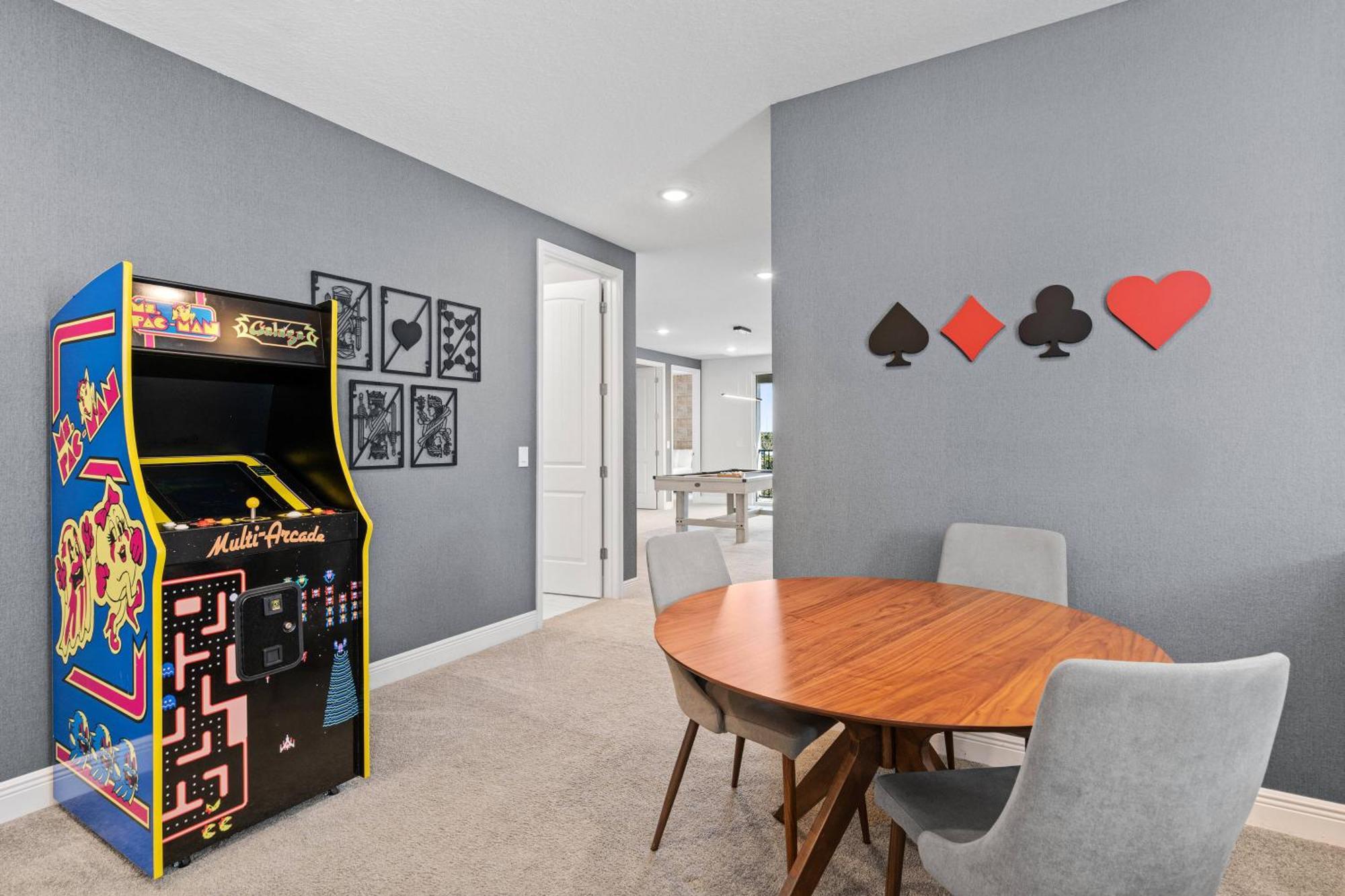 Dream 11 Bd Vacation Home, Cinema, Themed Bedrooms, Pool Orlando