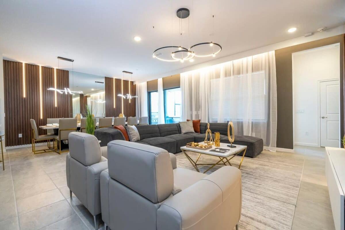 6163 Fantastic With 12bd Holiday home