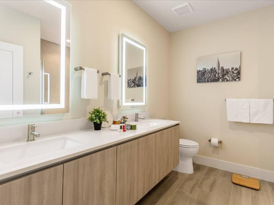 Villa Your Next Ig Post: Luxury Modern Close To