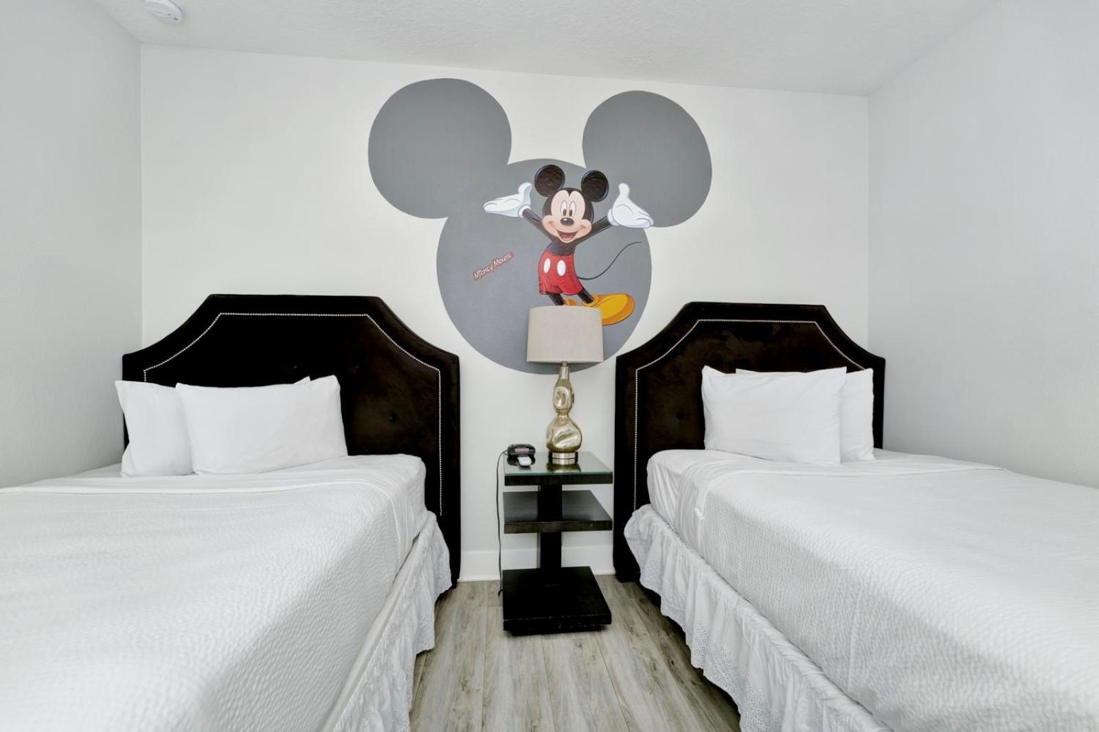 Swanky Near With Encore Water Park Access At Encore At Reunion By Rentyl - 400la Holiday home