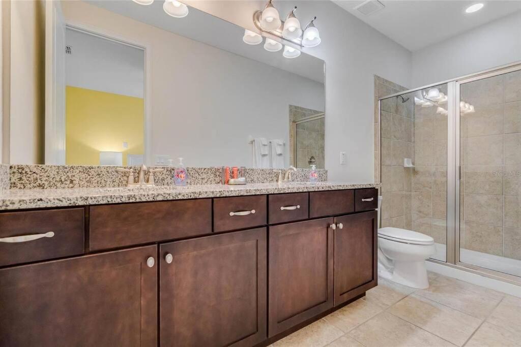 7723 Mansion With A Magic Touch