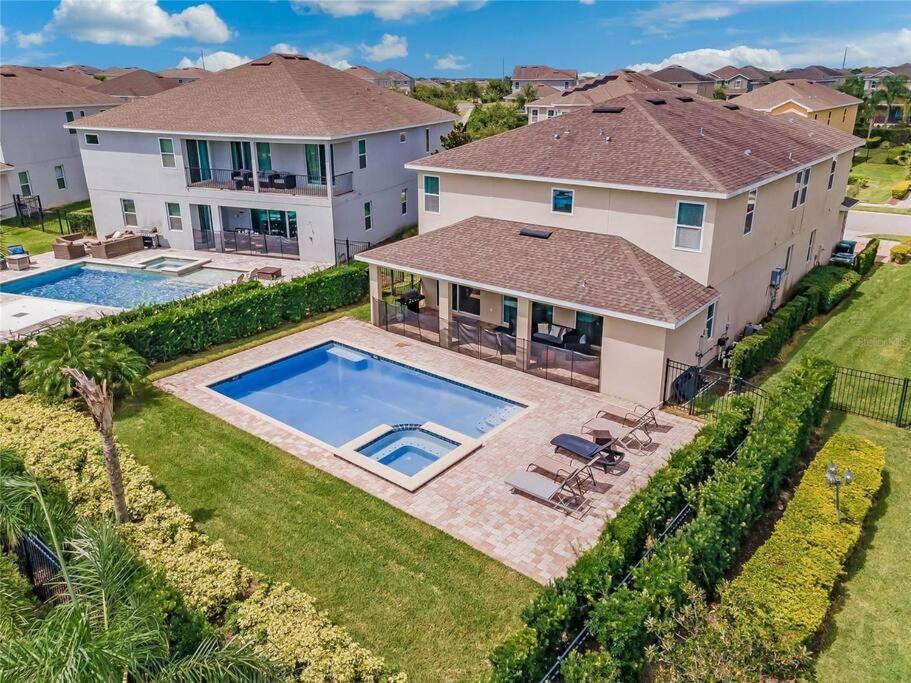 7723 Mansion With A Magic Touch