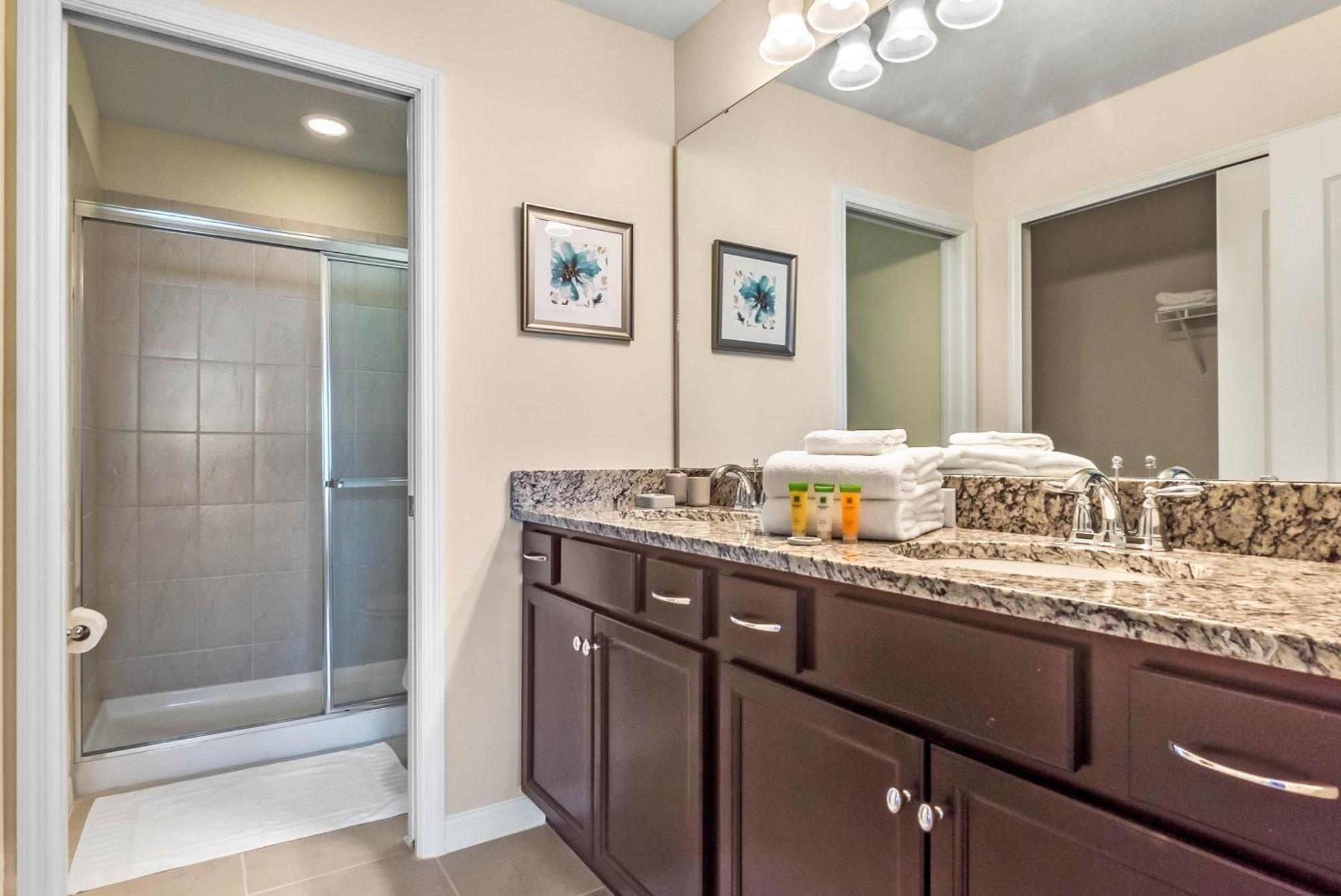 Windsor At Westside 1199 By Holiday home *