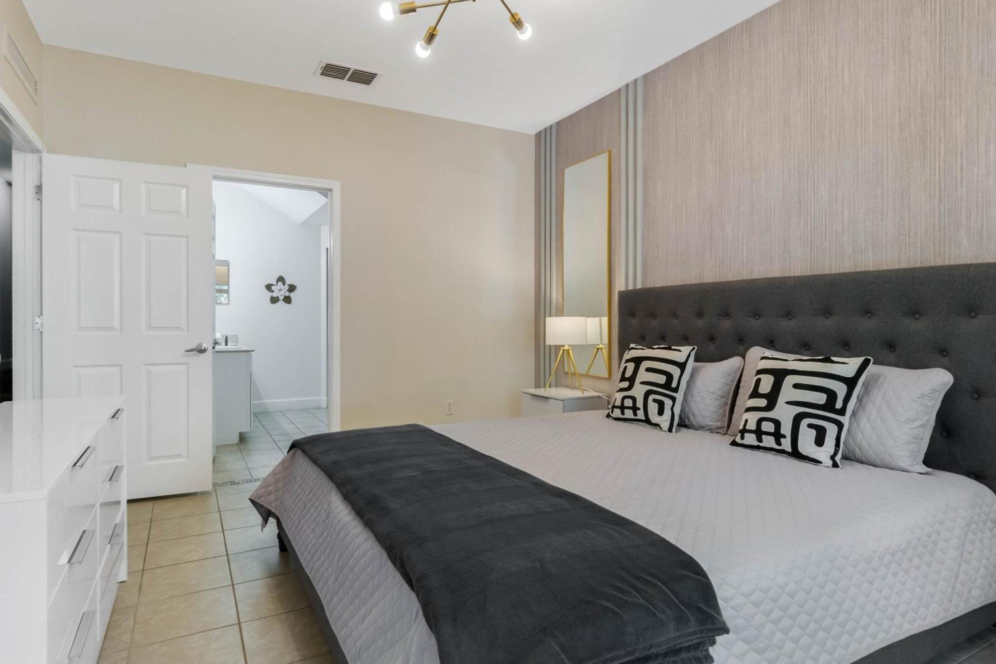 Holiday home 3 Bedrooms - 2 Bathrooms - Lucaya Village 6-107 Orlando