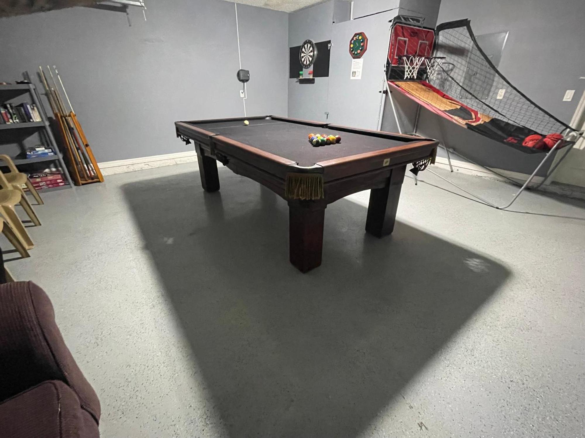 3 Bedroom With Poolside Cinema And Games Close To Theme Parks Sleeps 6 2 Holiday home Orlando