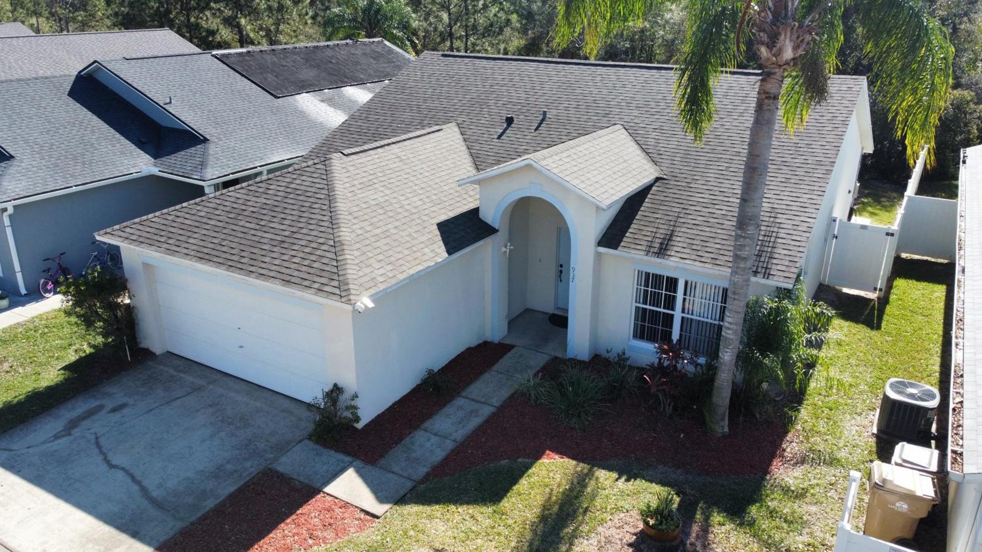 Holiday home 3 Bedroom With Poolside Cinema And Games Close To Theme Parks Sleeps 6 2 Orlando