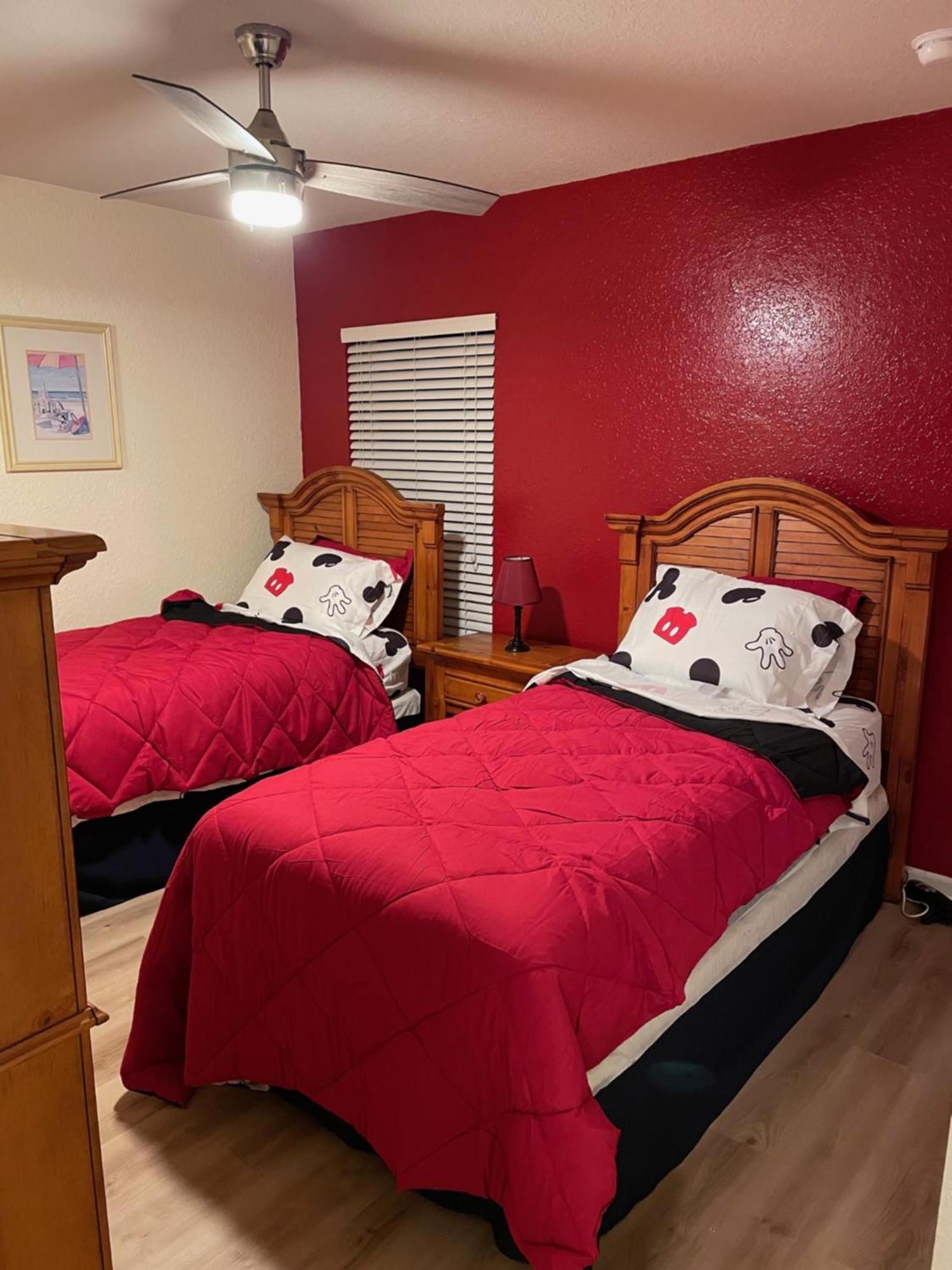 Villa Windsor Hills Resort: Disney-area With Private Pool & Water Park Orlando