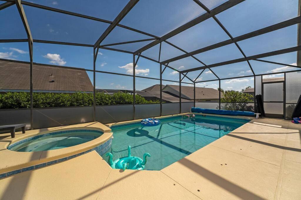 Poolside Oasis Villa *
