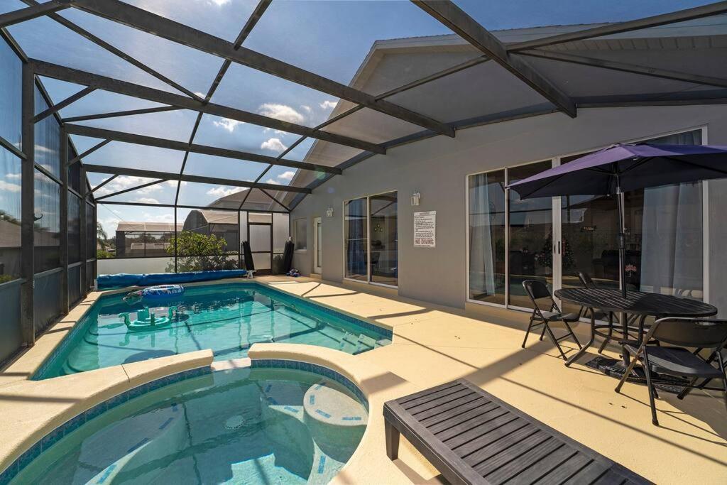 Villa Poolside Oasis Orlando