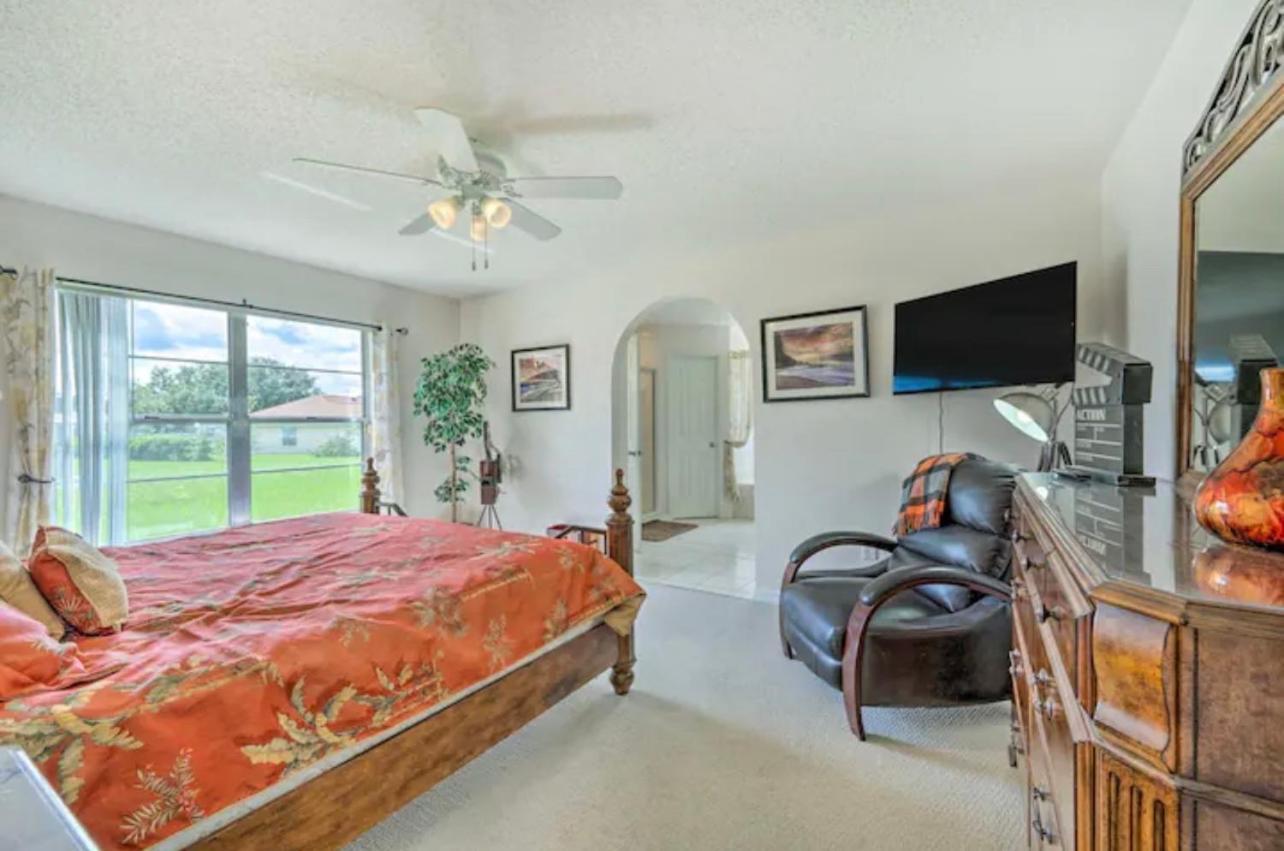 Heated Pool, And Game Holiday home *