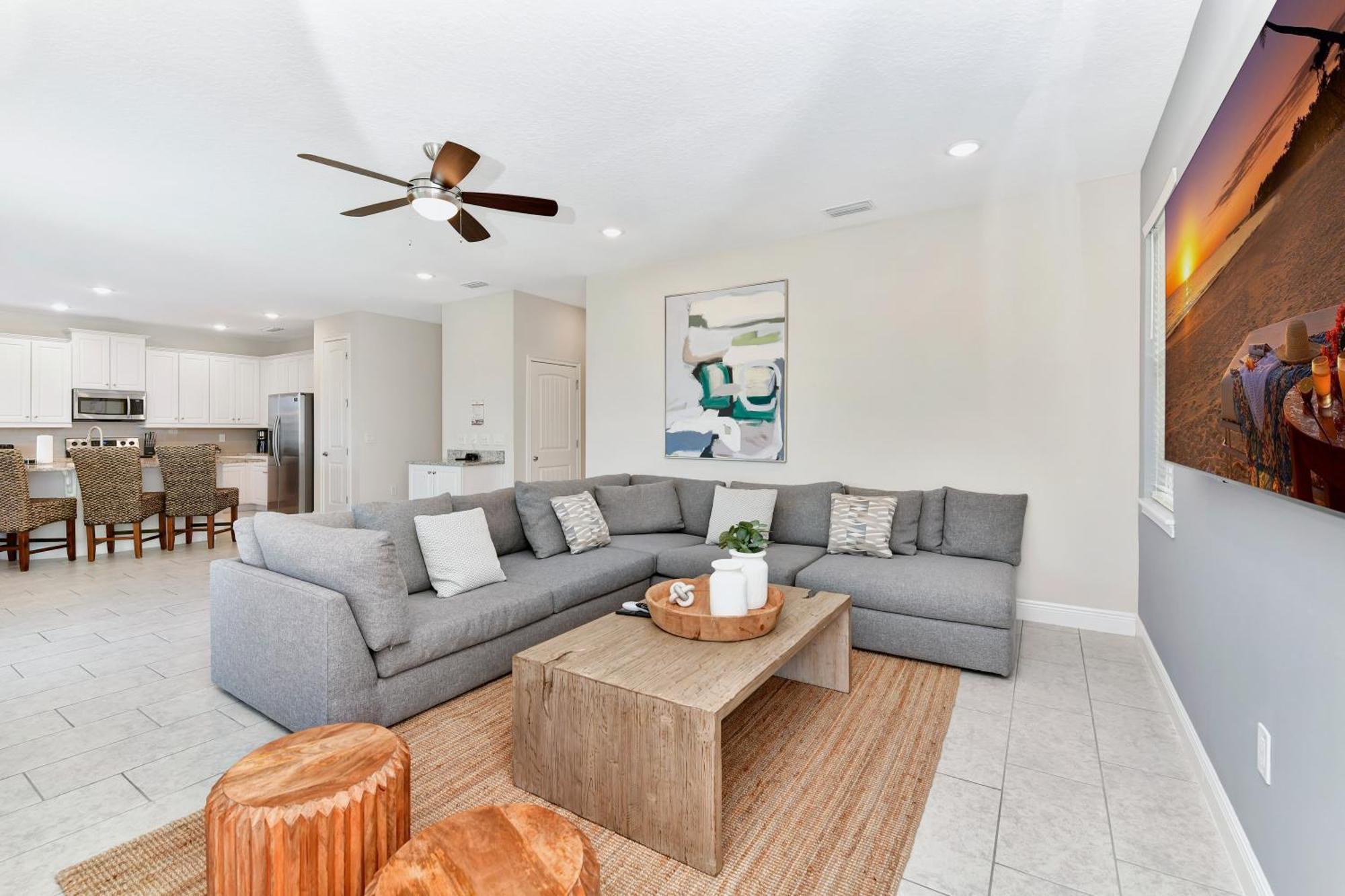 Welcoming Five Bedroom House With Private Pool Near At Encore By Rentyl - 267sf Holiday home