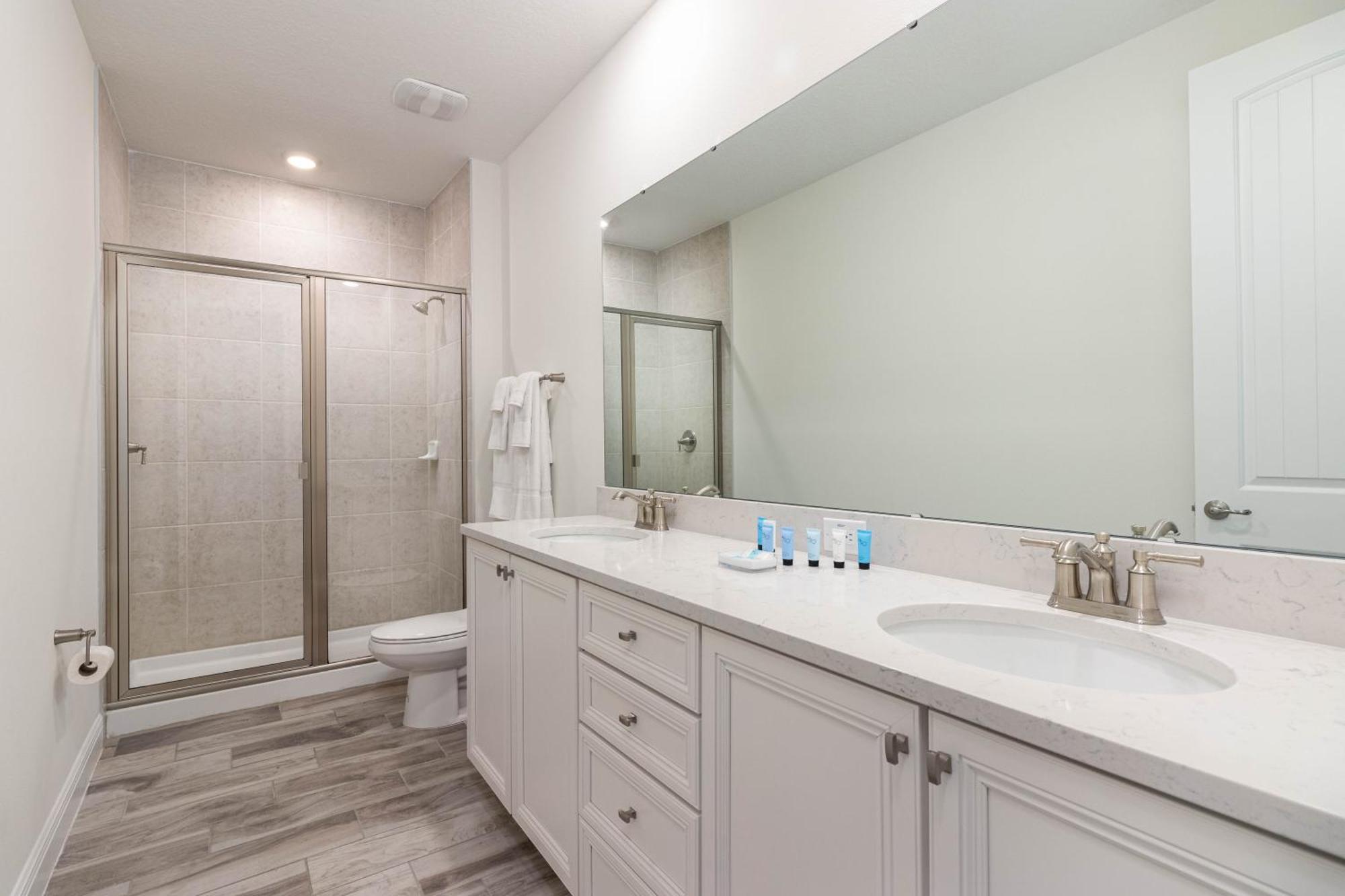 8 Minutes To Disney! Spacious Family In Margaritaville In Kissimmee! Holiday home *