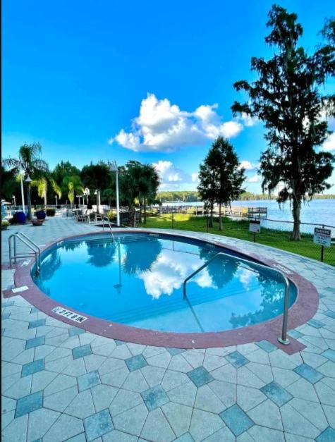 Huge Pool, Sunrise, Stunning Views Near Disney,409 Apartment