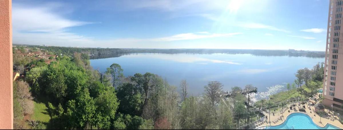 Apartment Huge Pool, Sunrise Lakeview 12th Floor Near Disney Orlando