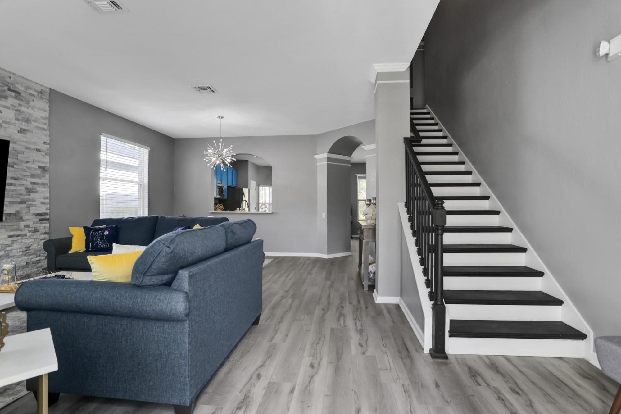 Villa Themed Luxury 6br Getaway With Amenities