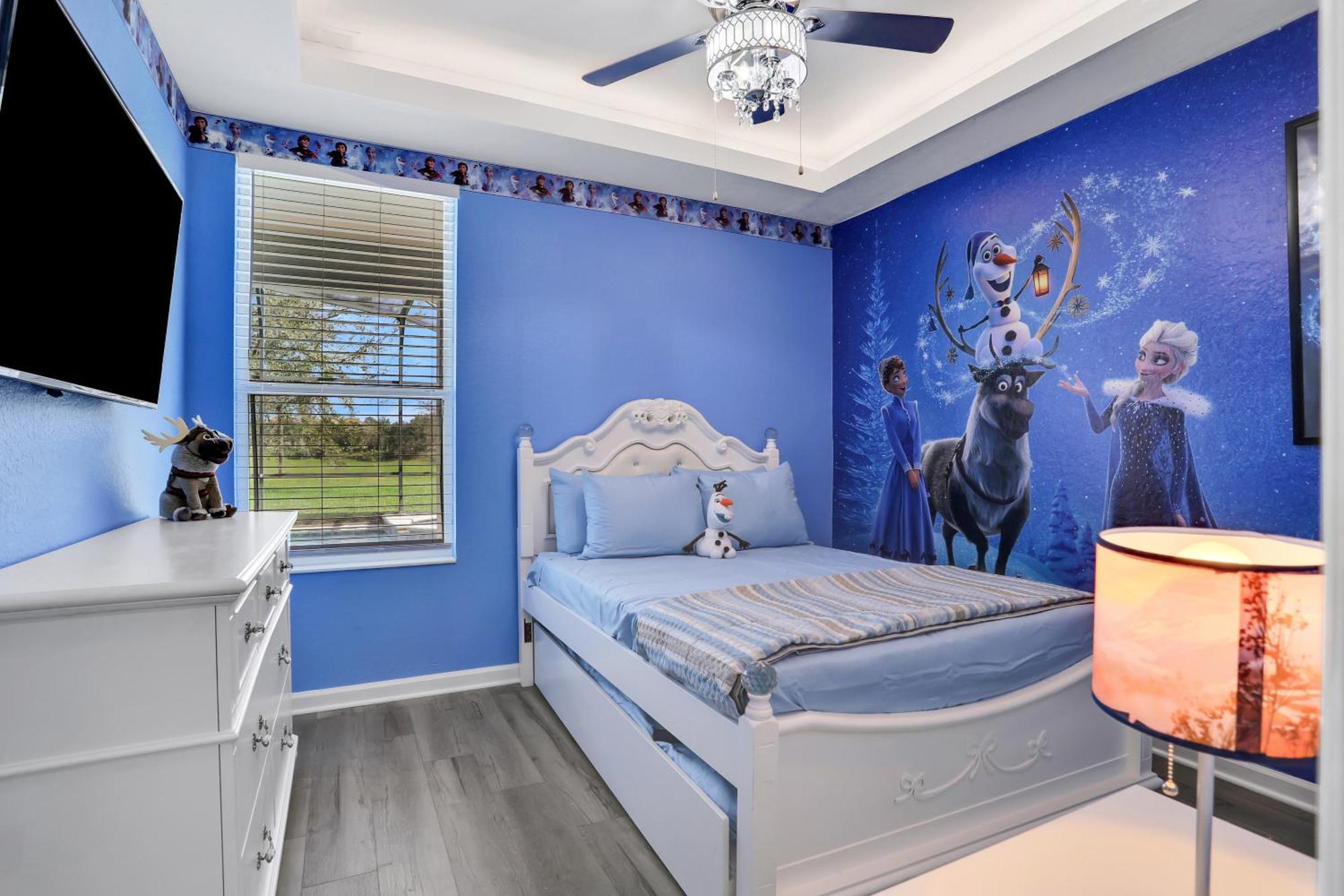 Themed Luxury 6br Getaway With Amenities