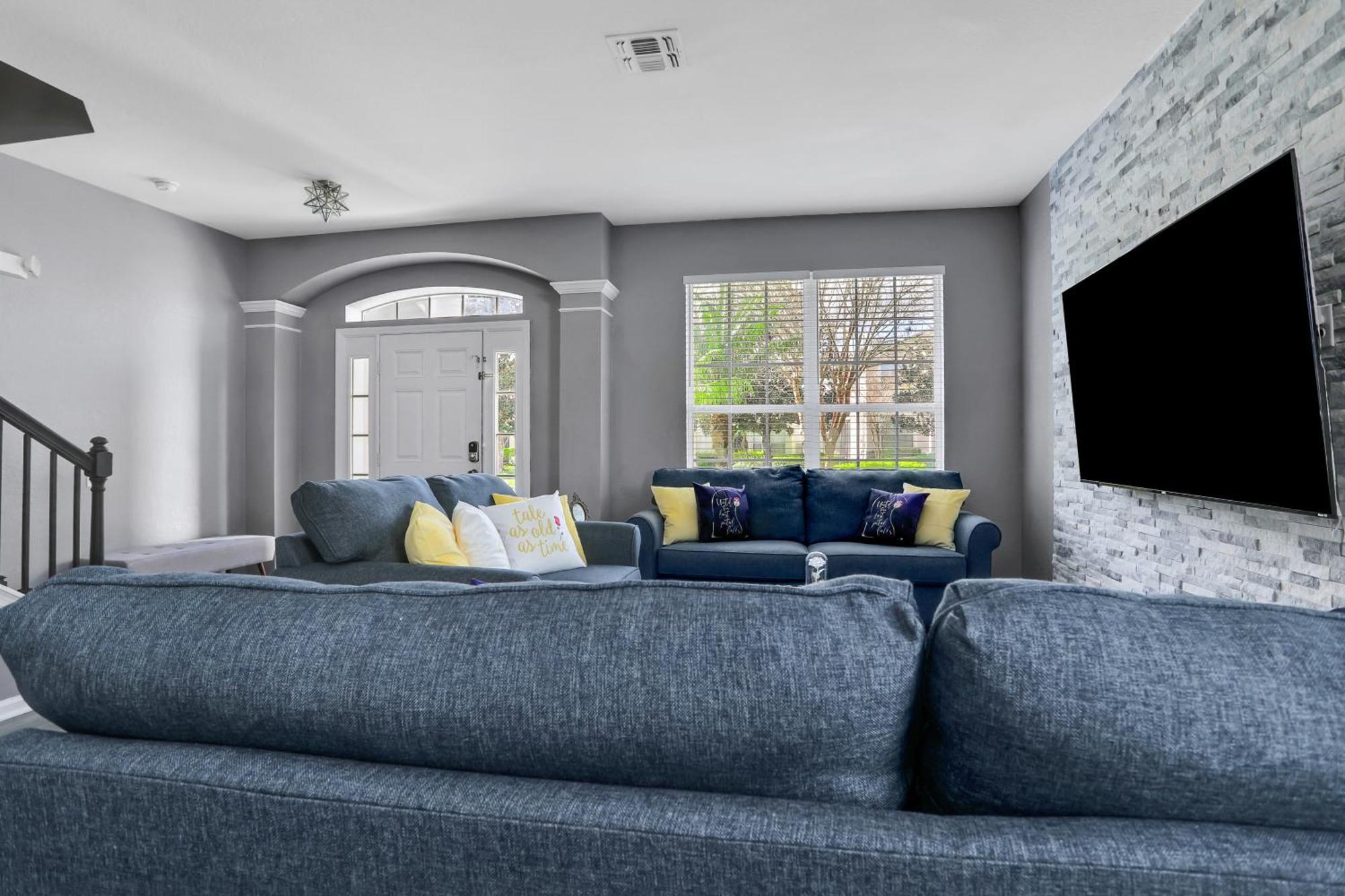 Villa Themed Luxury 6br Getaway With Amenities Orlando
