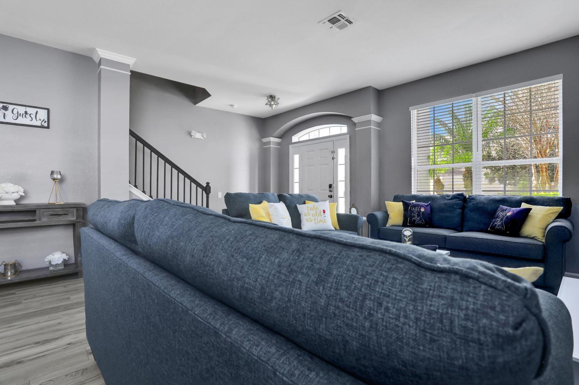 Themed Luxury 6br Getaway With Amenities *