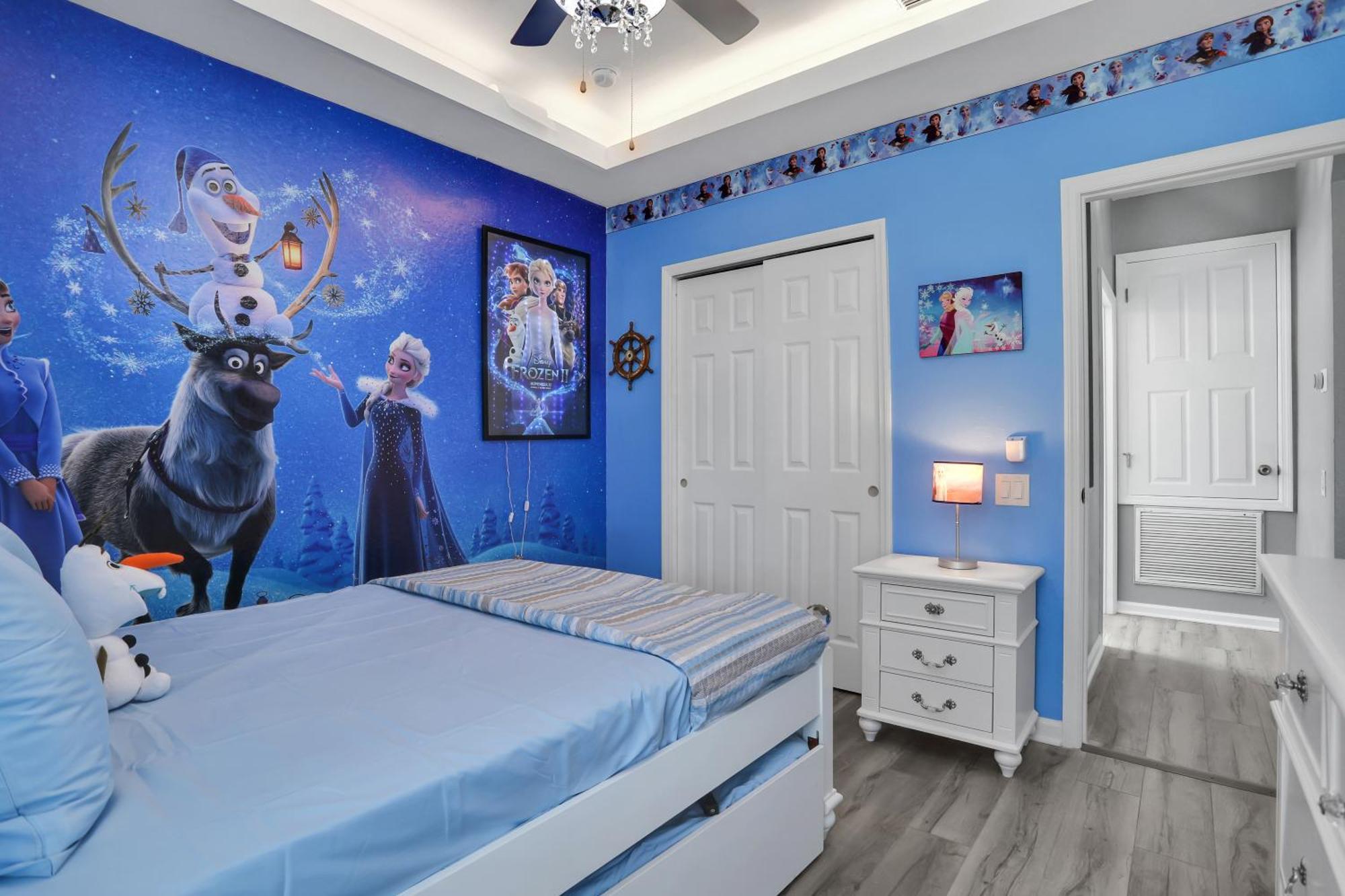 Themed Luxury 6br Getaway With Amenities *