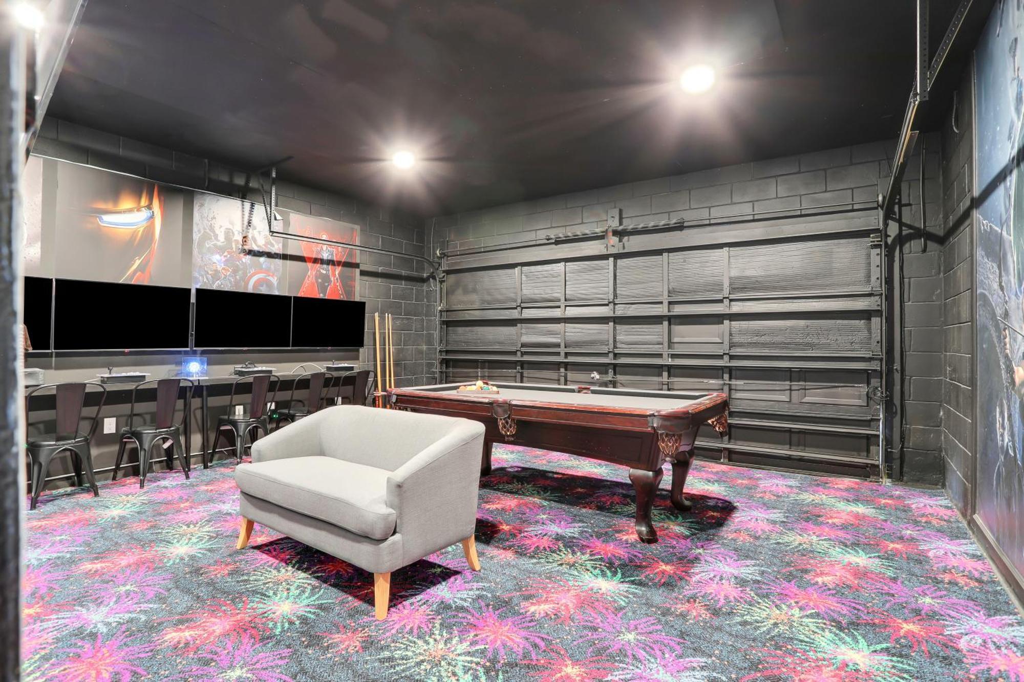 Villa Themed Luxury 6br Getaway With Amenities Orlando