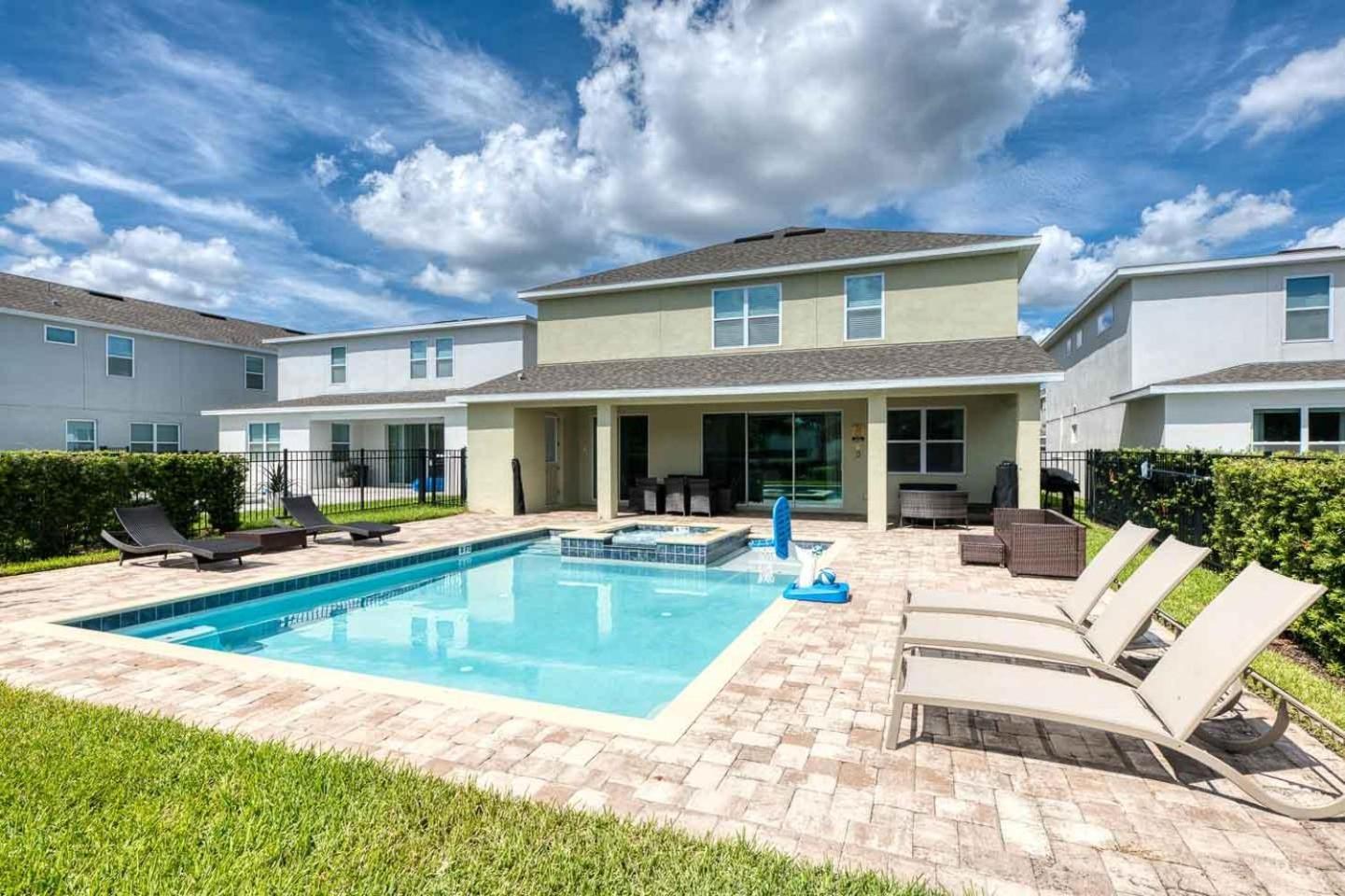 Ec422 - Gleaming With Theater At Encore Holiday home