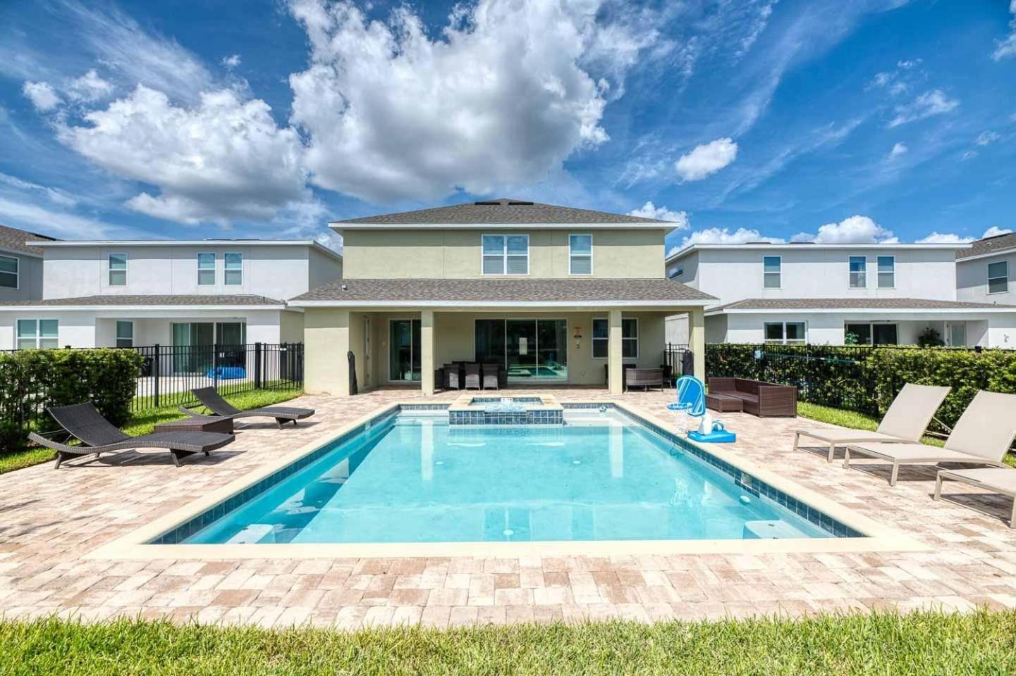Ec422 - Gleaming With Theater At Encore Holiday home