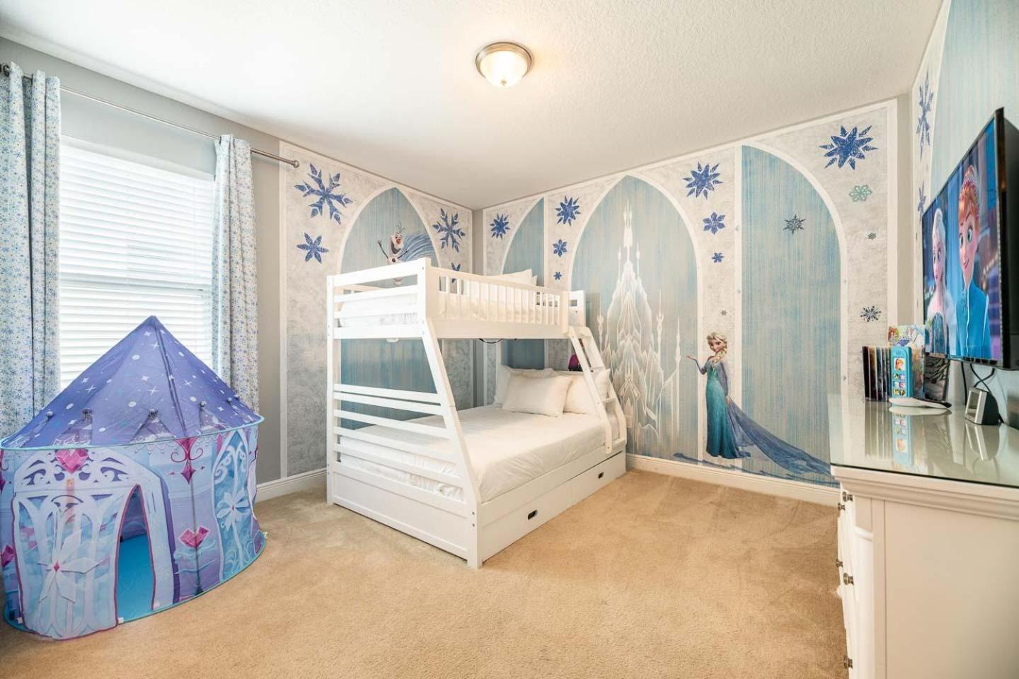 Holiday home Ec422 - Gleaming With Theater At Encore