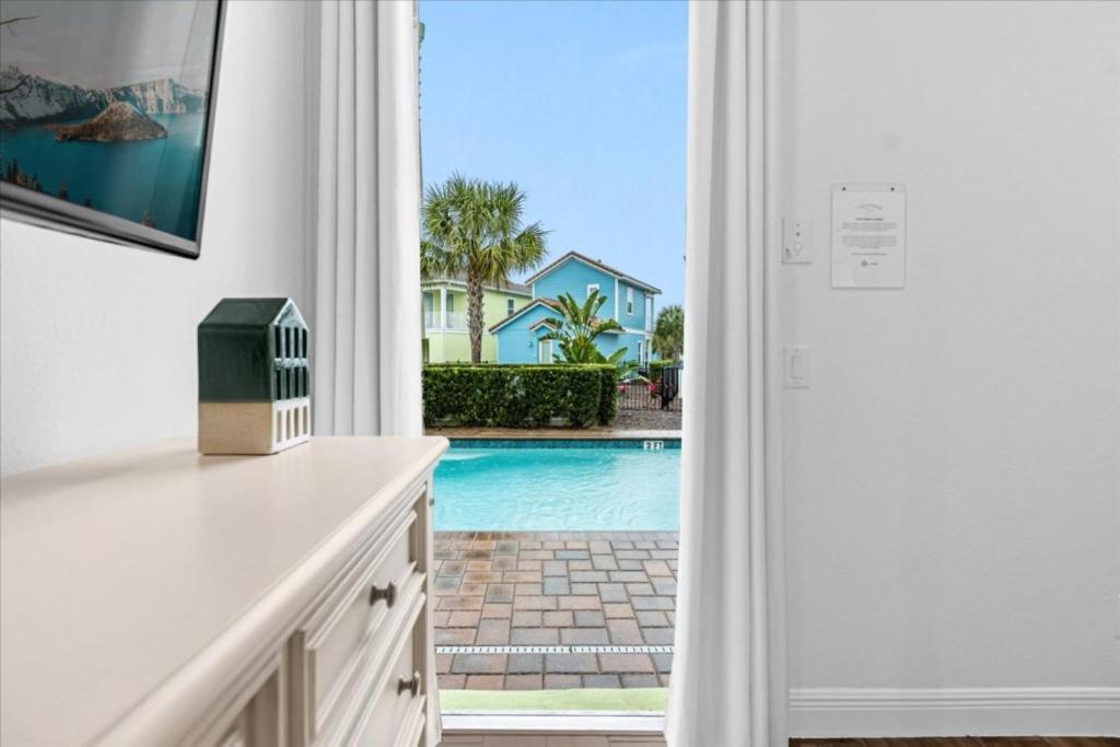 2 Bedrooms- 2 Bathrooms- Margaritaville 8029st *