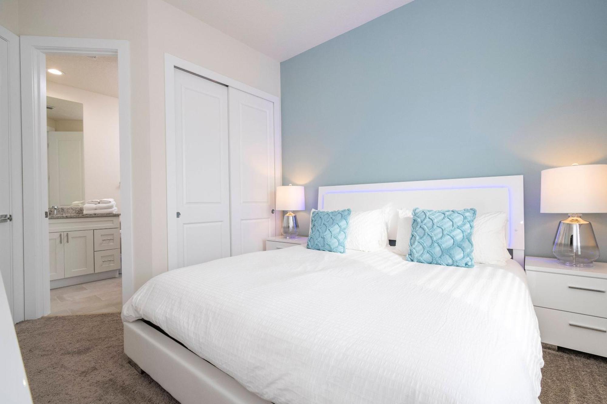 5 Min To New Upscale 5 Orlando