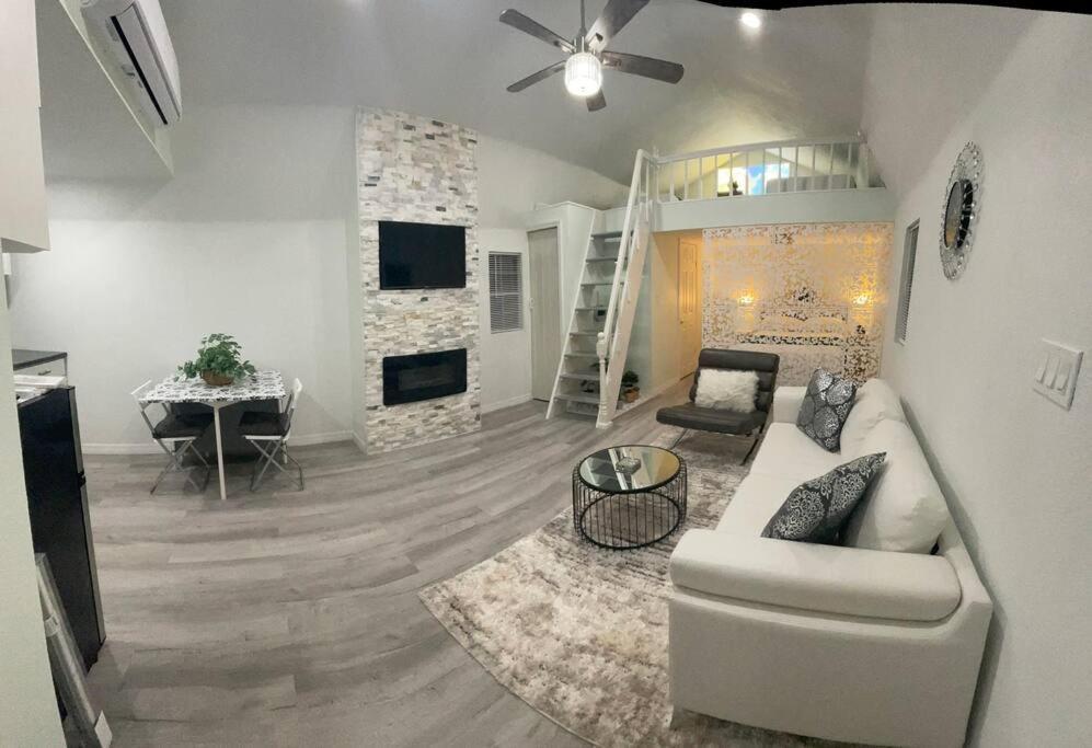 Chalet The Tiny In The Springs/ Fl Altamonte Springs