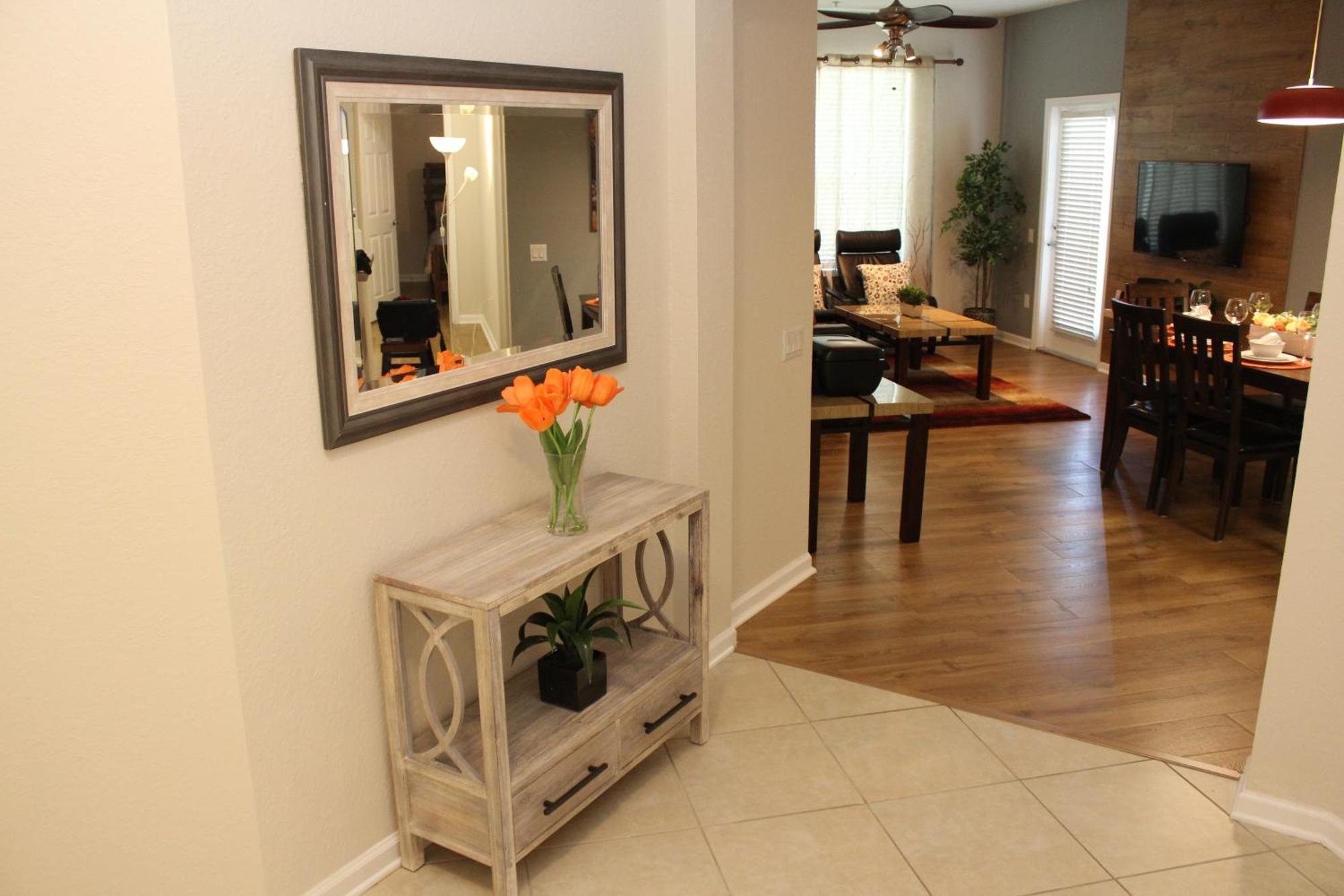 205 - Disney, Universal, Convention Center Apartment