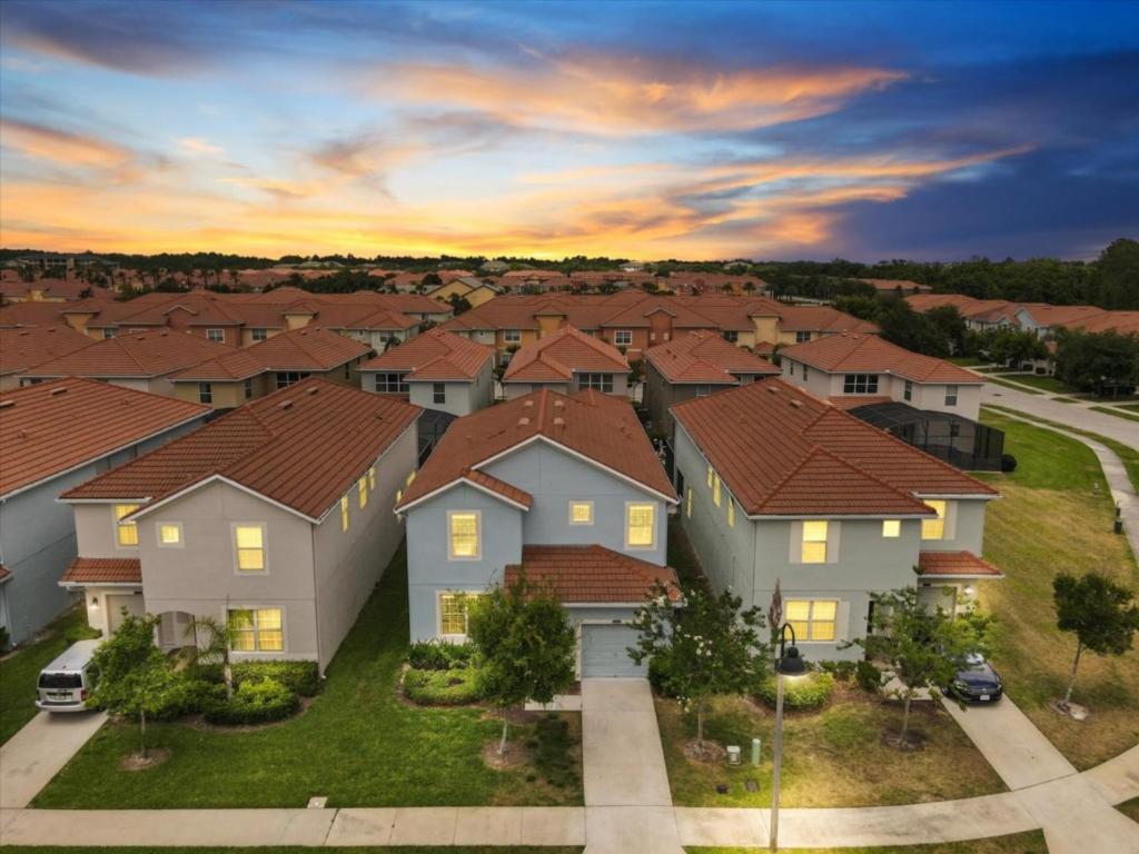 Holiday home 5 Bedrooms - 5 Bathrooms - Paradise Palms 2966 Bp