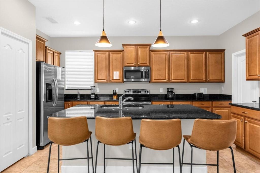 Holiday home 5 Bedrooms - 5 Bathrooms - Paradise Palms 2966 Bp *