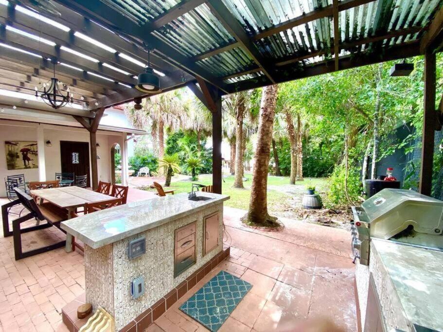 Historic Lakefront Estate Holiday home Orlando
