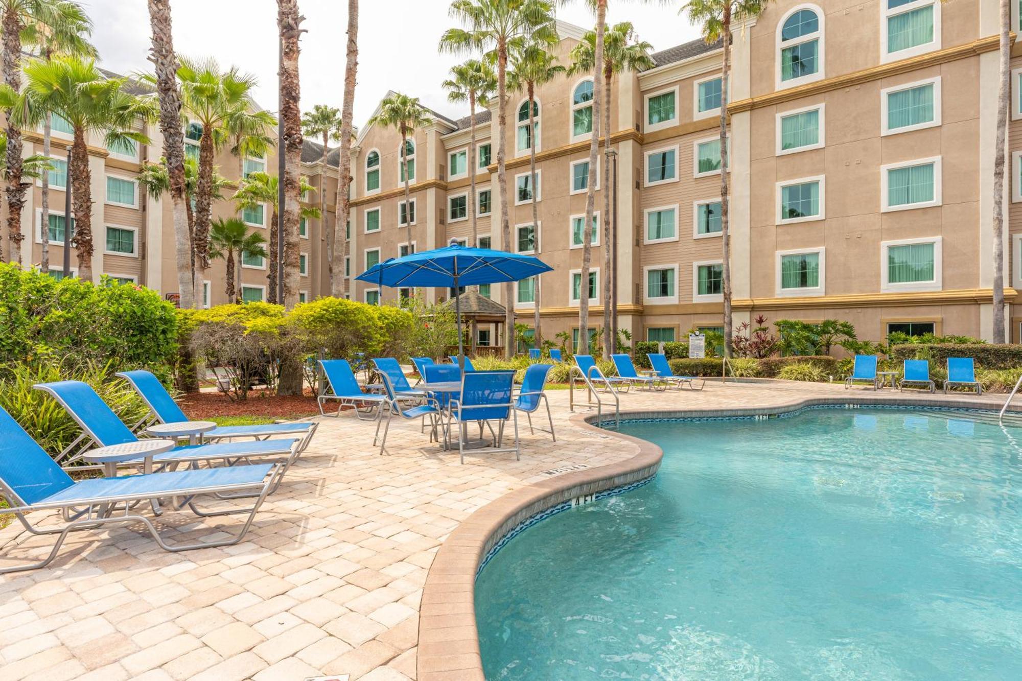 Apartment 1 Bedroom 3 Miles From Springs Hs307