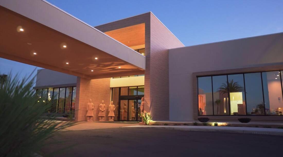 Elegant Single W 3 Bd Breathtaking View Orlando