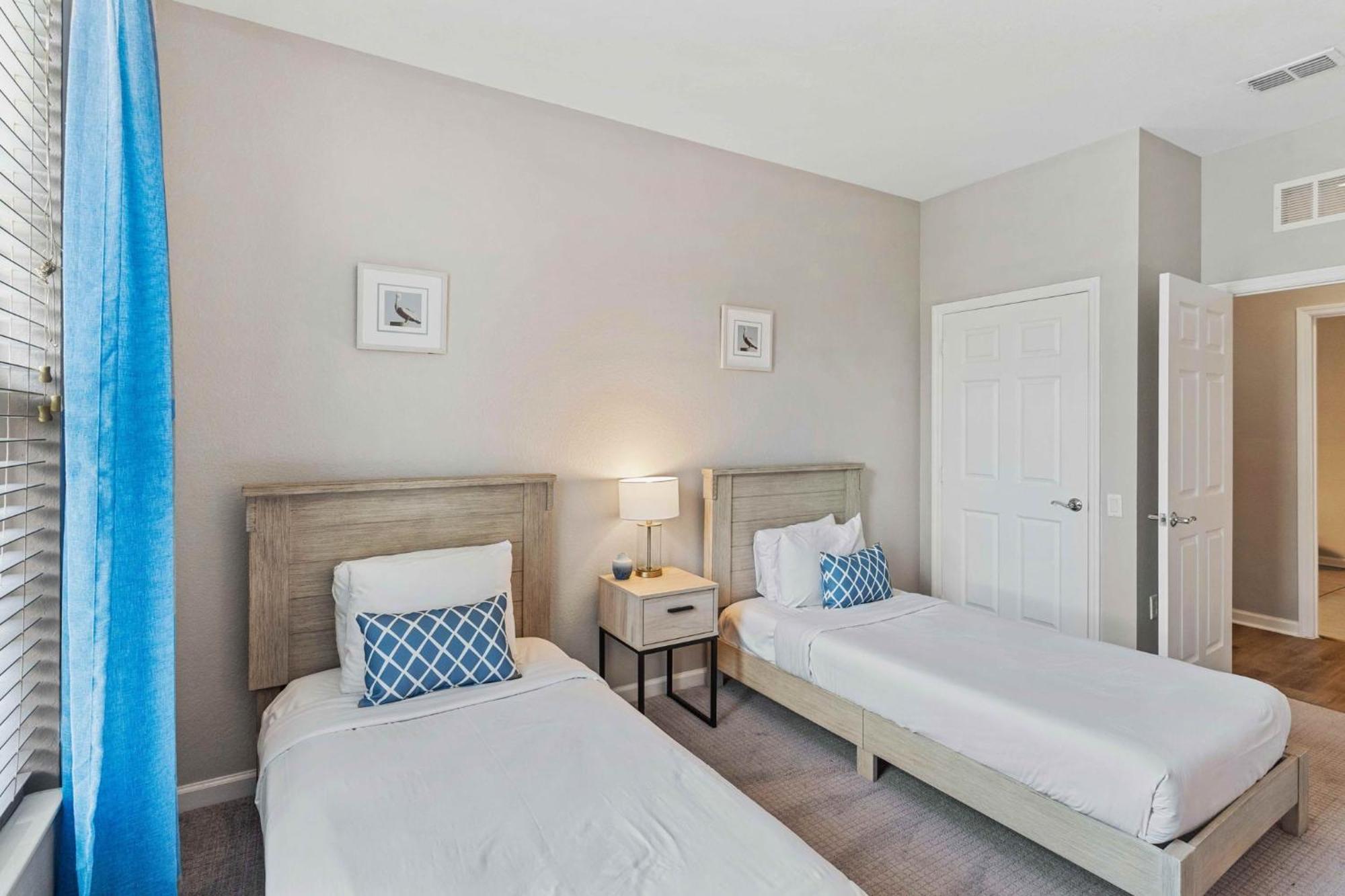 Cozy Lakeview W Free Access * Orlando
