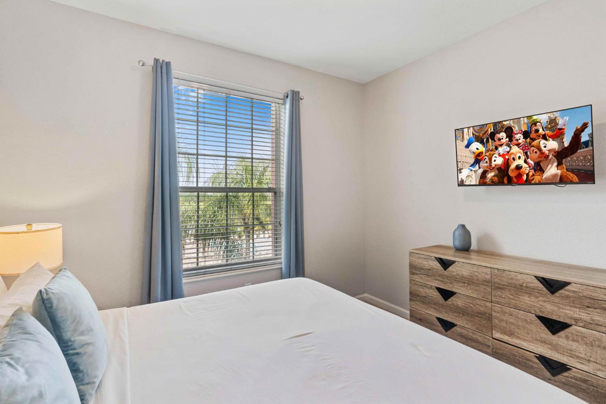 Cozy Lakeview W Free Access