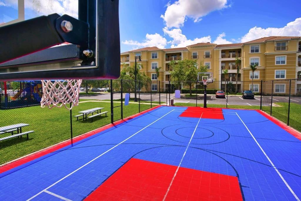 The Epic Lisbon Vista Cay Apartment Orlando