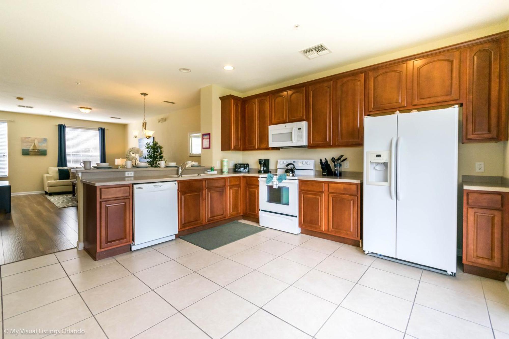 Spacious Vista Cay Townhome Newly Furnished Orlando
