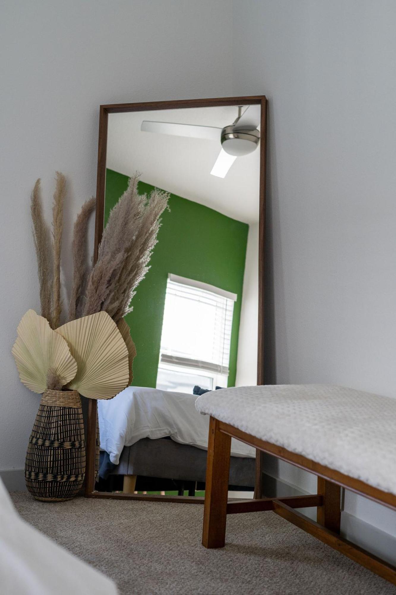 Complete Cozy 2bed 10 Min To Parks Allows Pet, Resort-style Amenities Orlando