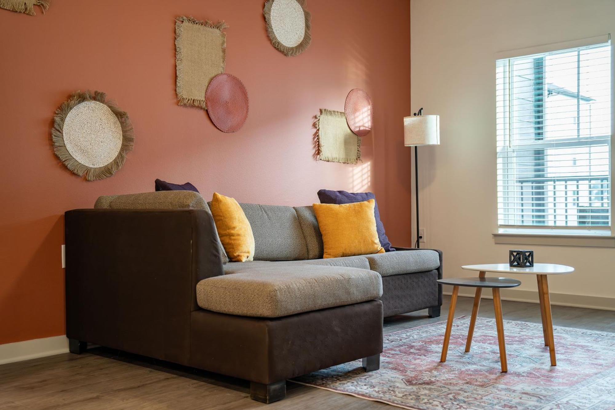 Complete Vibrant 10 Min To Parks Pet-friendly Resort-style Amenities * Orlando