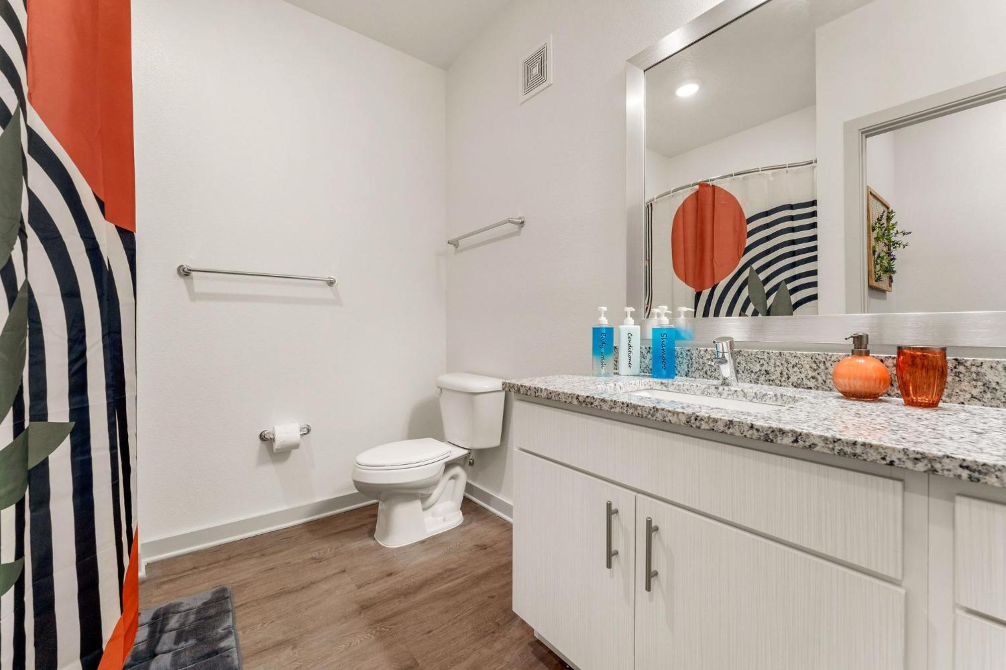 Complete Cozy 2bed 10 Min To Parks Allows Pet, Resort-style Amenities * Orlando