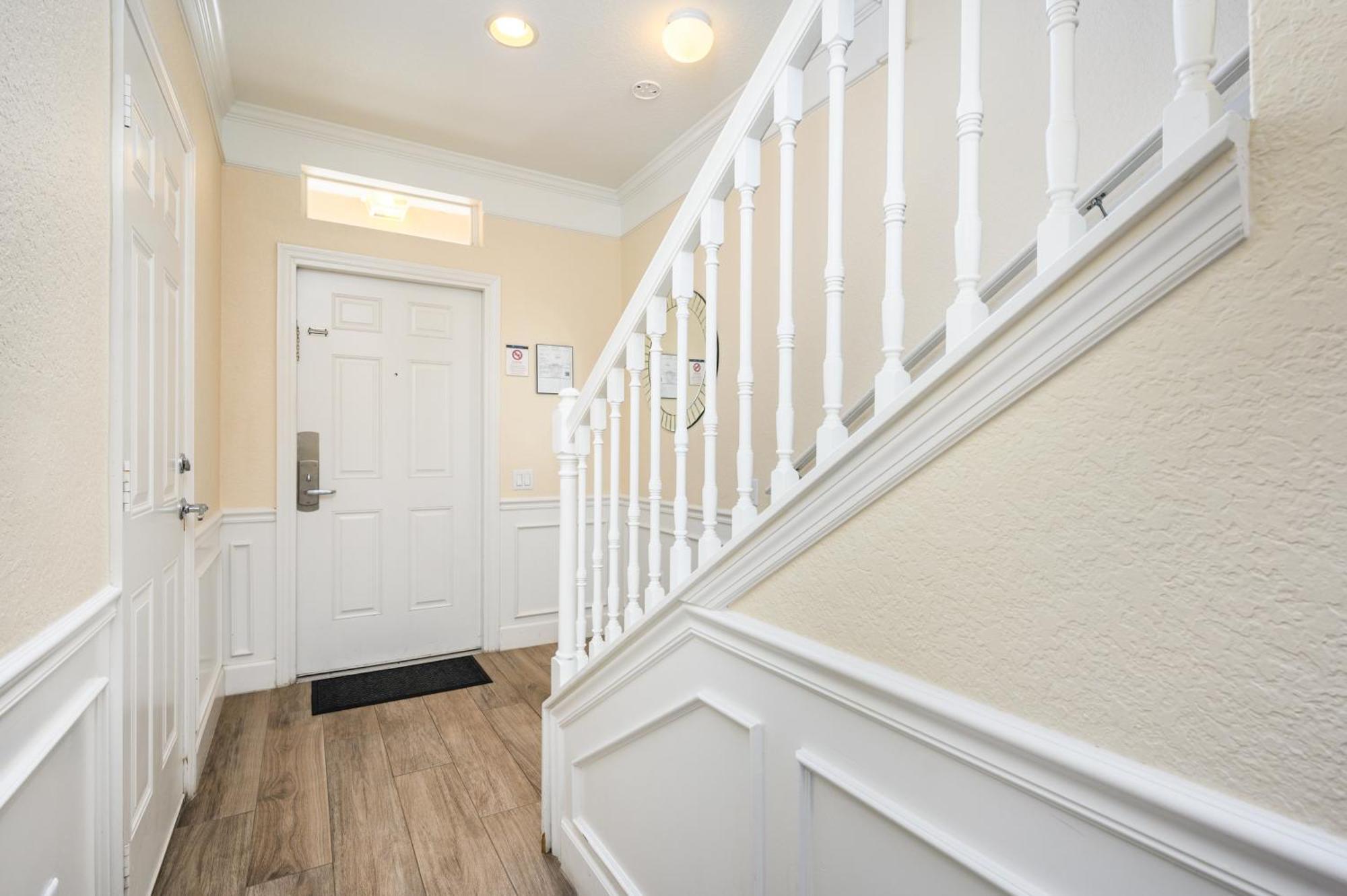 New Listing, Beautiful Vacation Townhome - 4031 Apartment *
