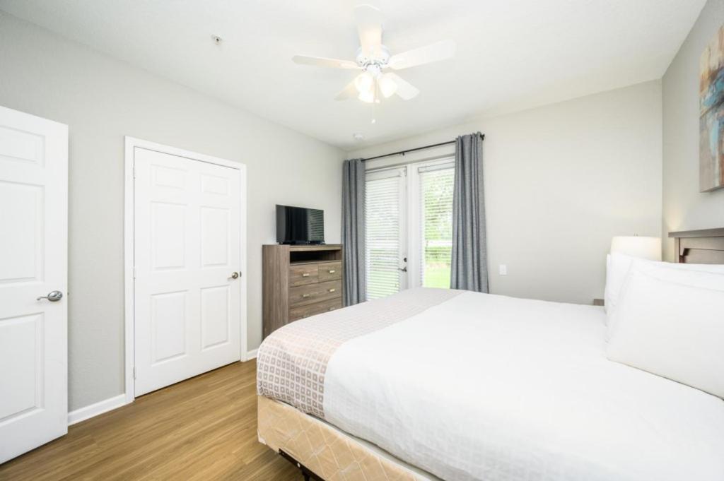 Apartment Beautiful Townhome, Vista Cay, Near Parks! 4018 Orlando