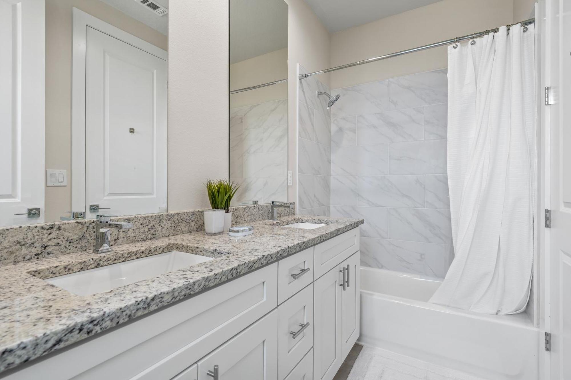 Brand New Comfortable Smv157 Villa Orlando