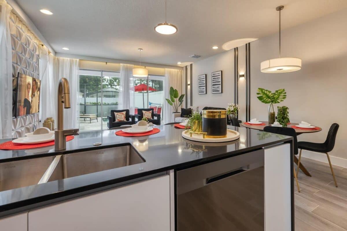 Modern Luxury Retreat - Mickey & Harry Potter Beds Holiday home Orlando