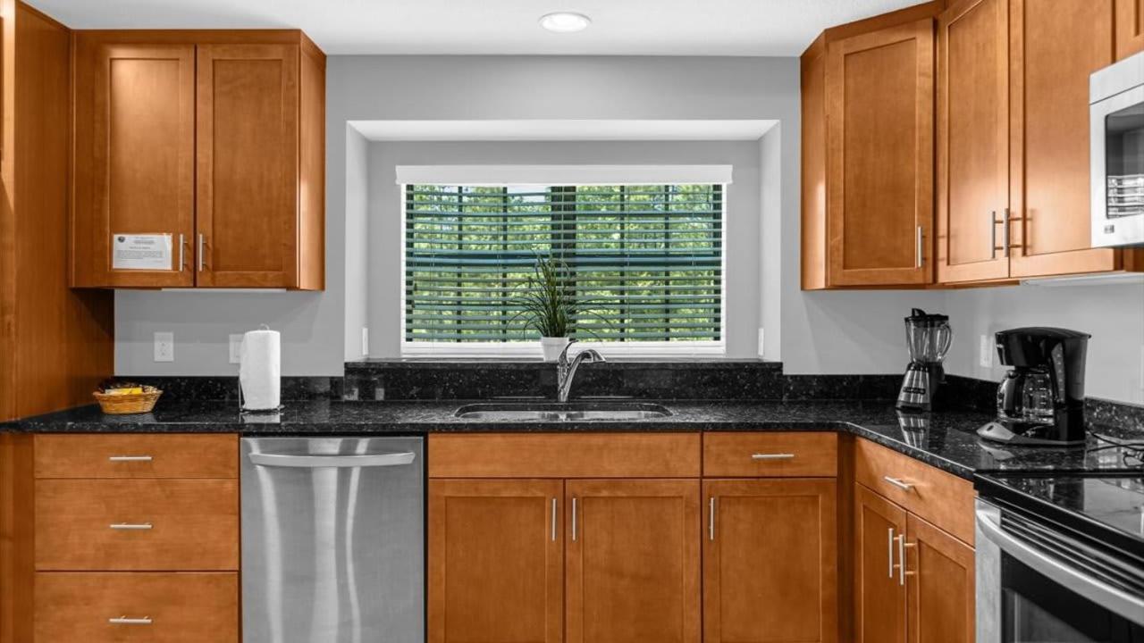 Holiday home Deluxe Townhome - 5 Minutes From Orlando