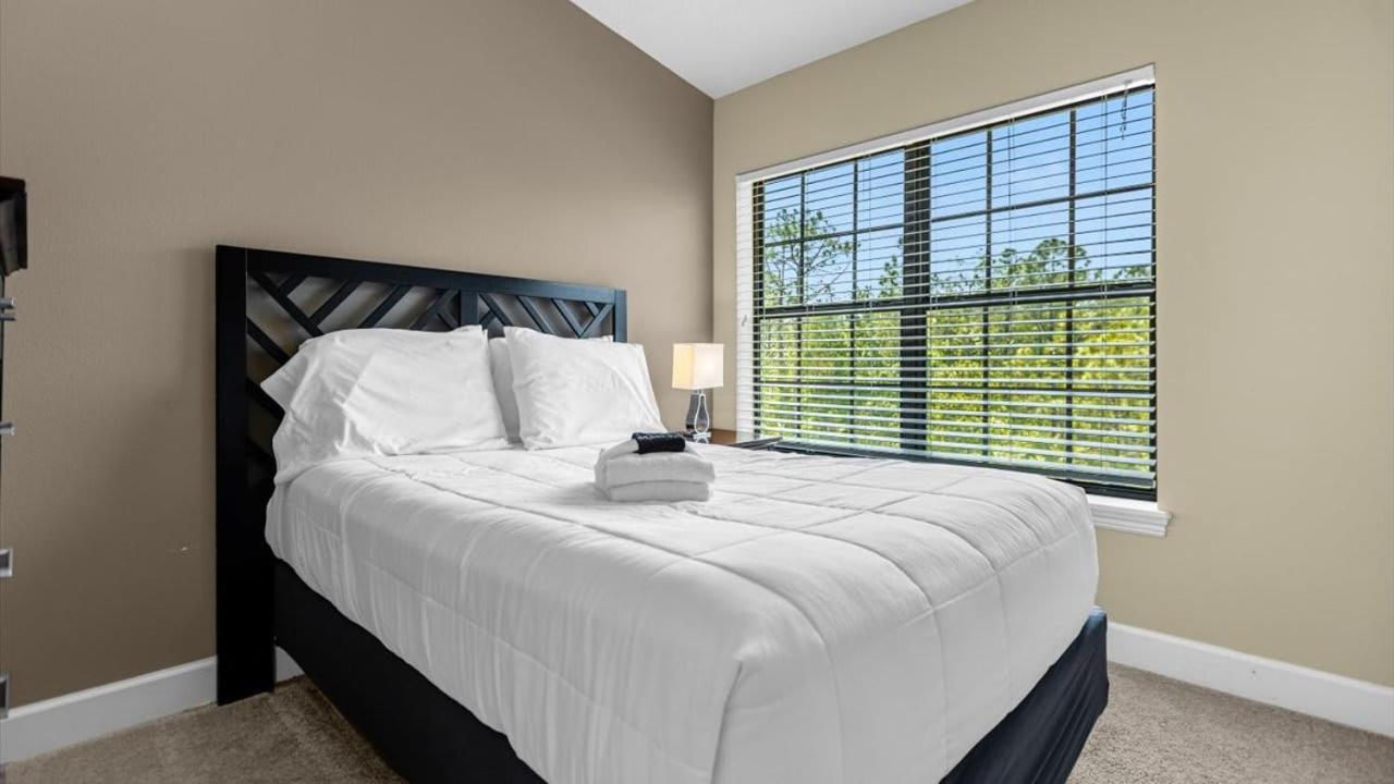 Holiday home Deluxe Townhome - 5 Minutes From