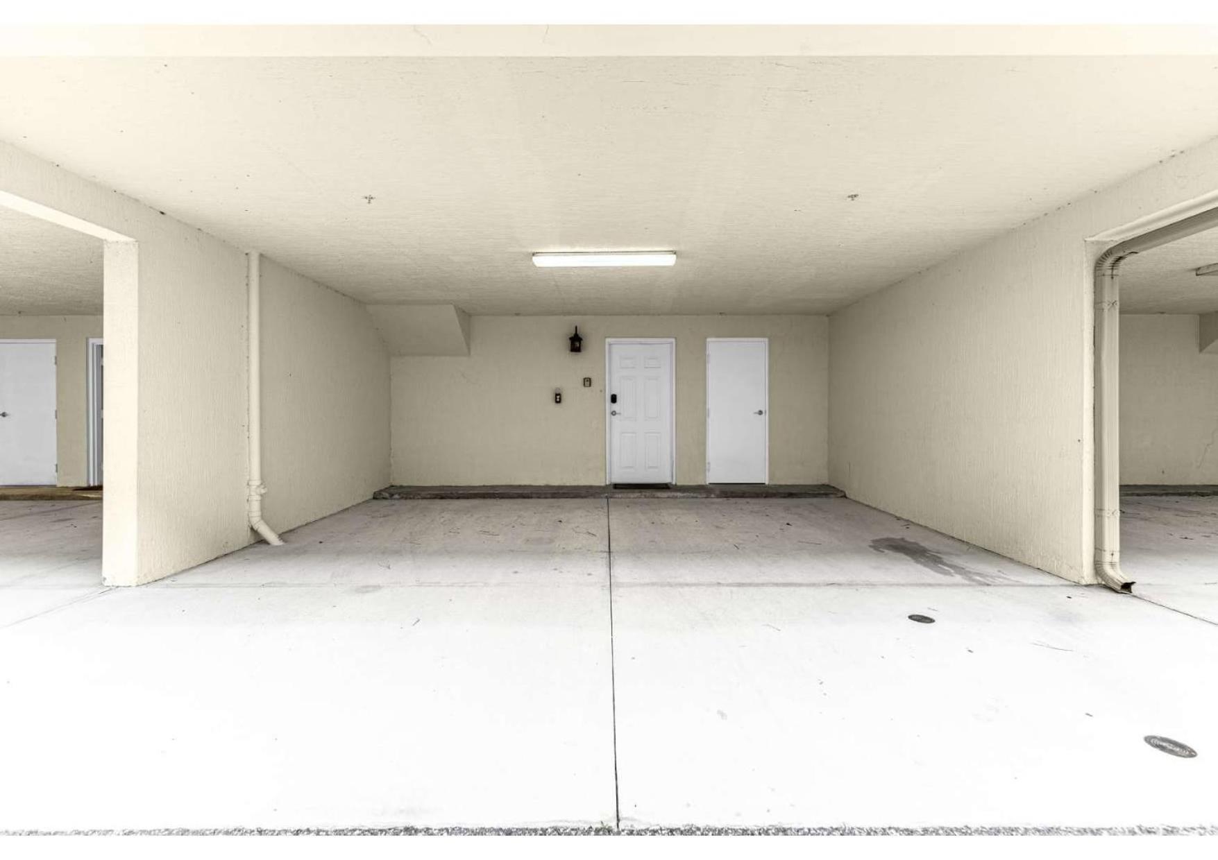 Holiday home Deluxe Townhome - 5 Minutes From